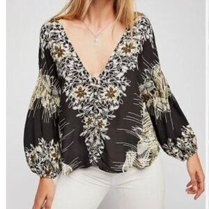 Free People Birds of a Feather Top oversized fit deep V-neck blouse top XS / S M